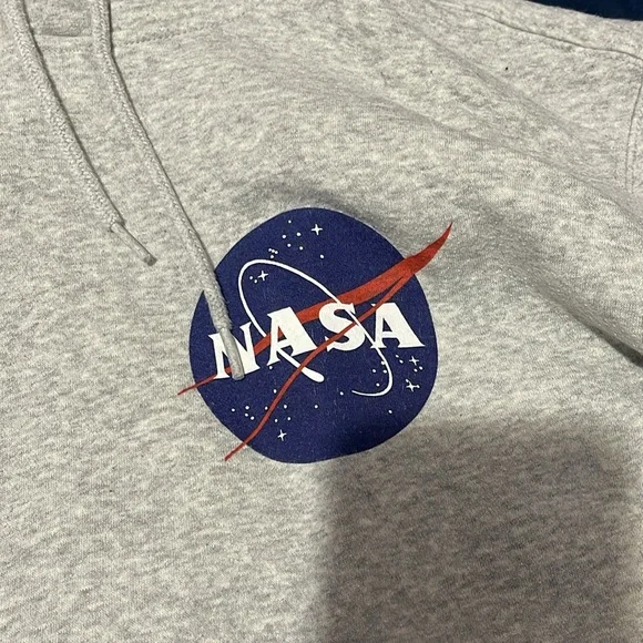 h&m nasa hoodie - Picture 2 of 4